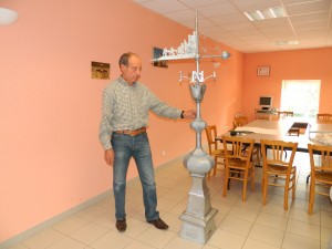 La nouvelle girouette présentée par son créateur